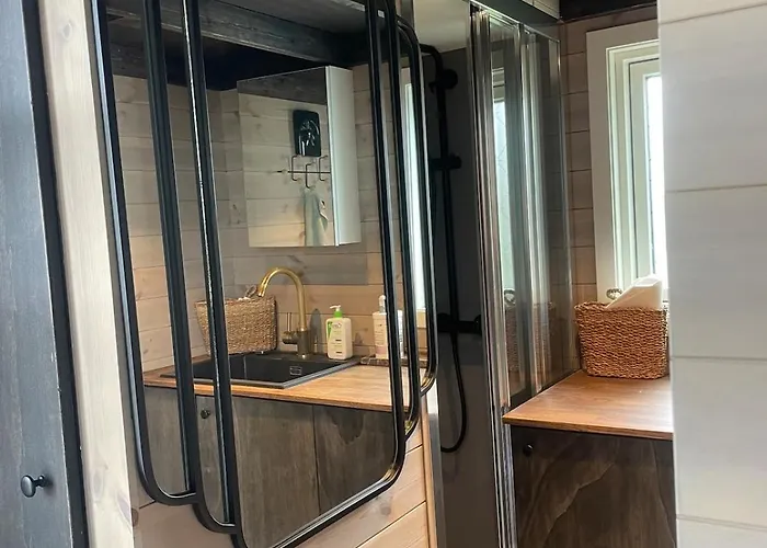 Tiny House On Wheels With Great Views Sjusjoen Minihus Med Utsikt Sjusjoen Semesterbostad