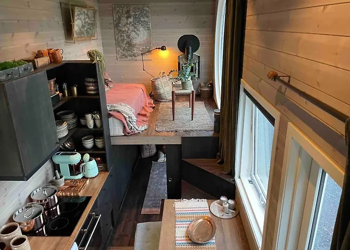 Tiny House On Wheels With Great Views Sjusjoen Minihus Med Utsikt Sjusjoen Semesterbostad Mesnali